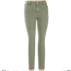 Old Navy Women's Rockstar Skinny Jeans in Sage Size 2
